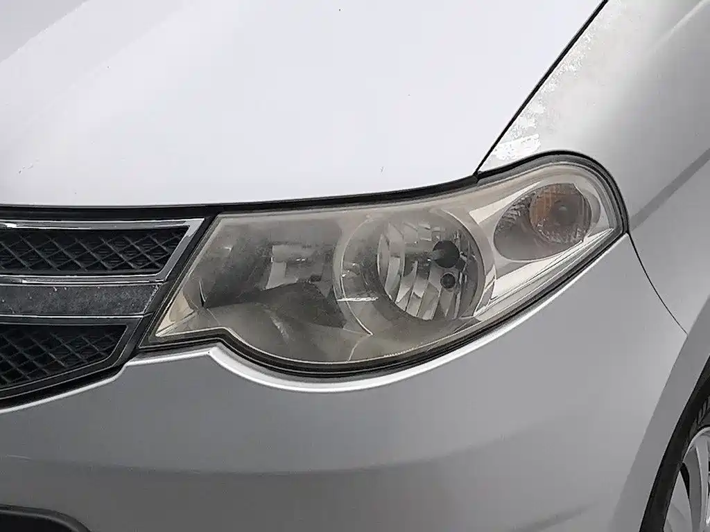 Wuling Hongguang — миниатюра 7