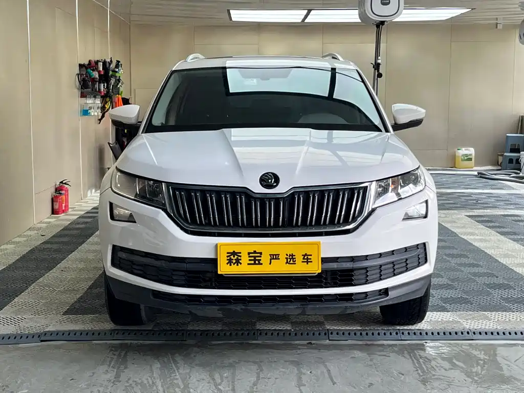 Skoda Kodiaq 2018 TSI330 5 мест Comfort