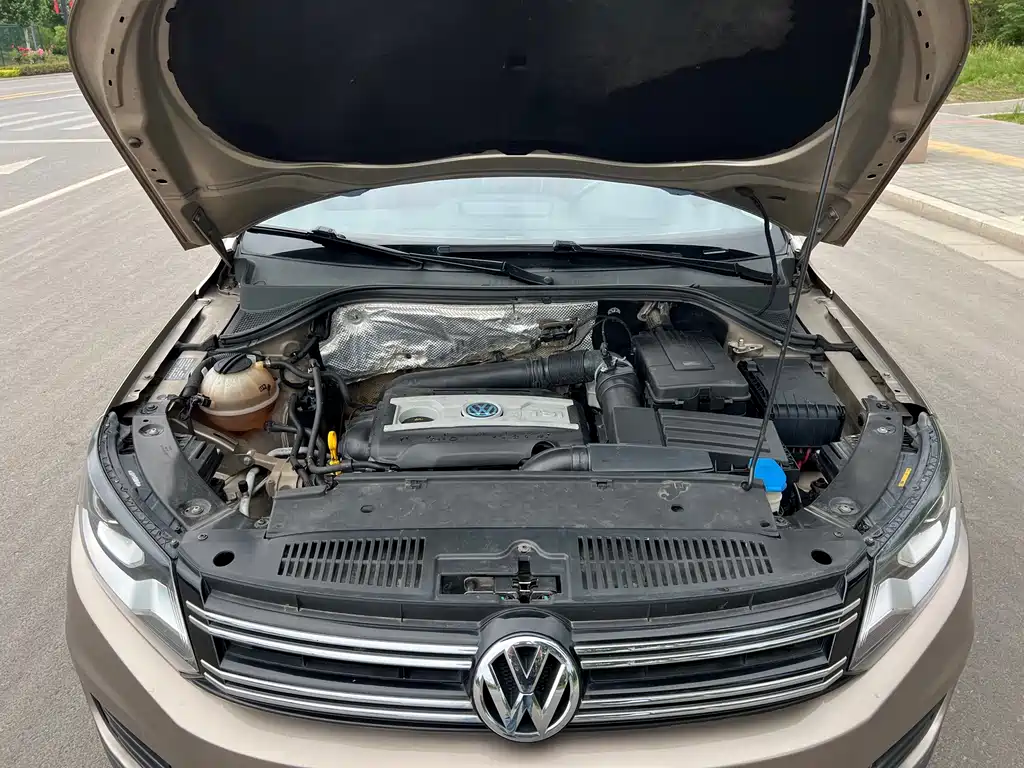 Volkswagen Tiguan — миниатюра 19