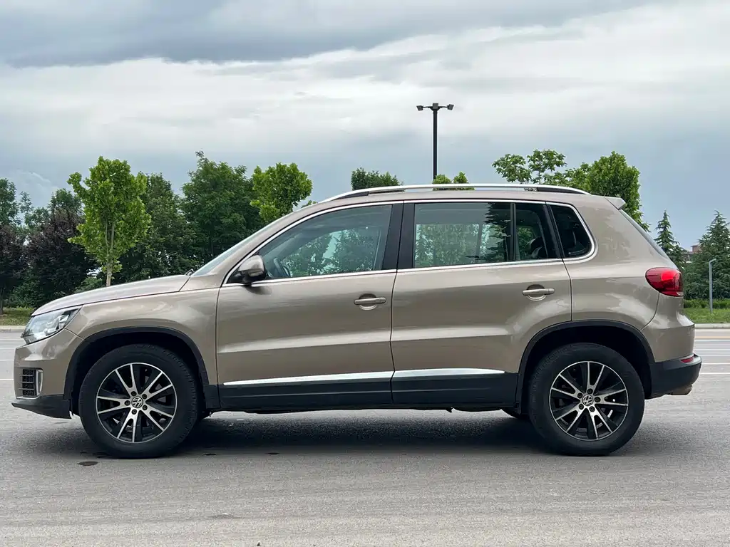 Volkswagen Tiguan — миниатюра 4