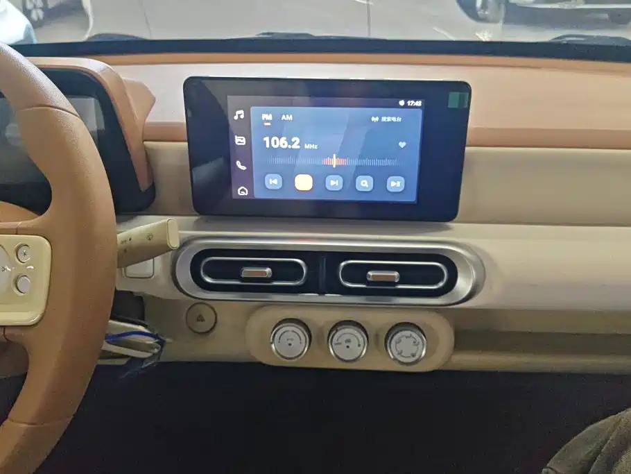 Wuling MINIEV — миниатюра 13