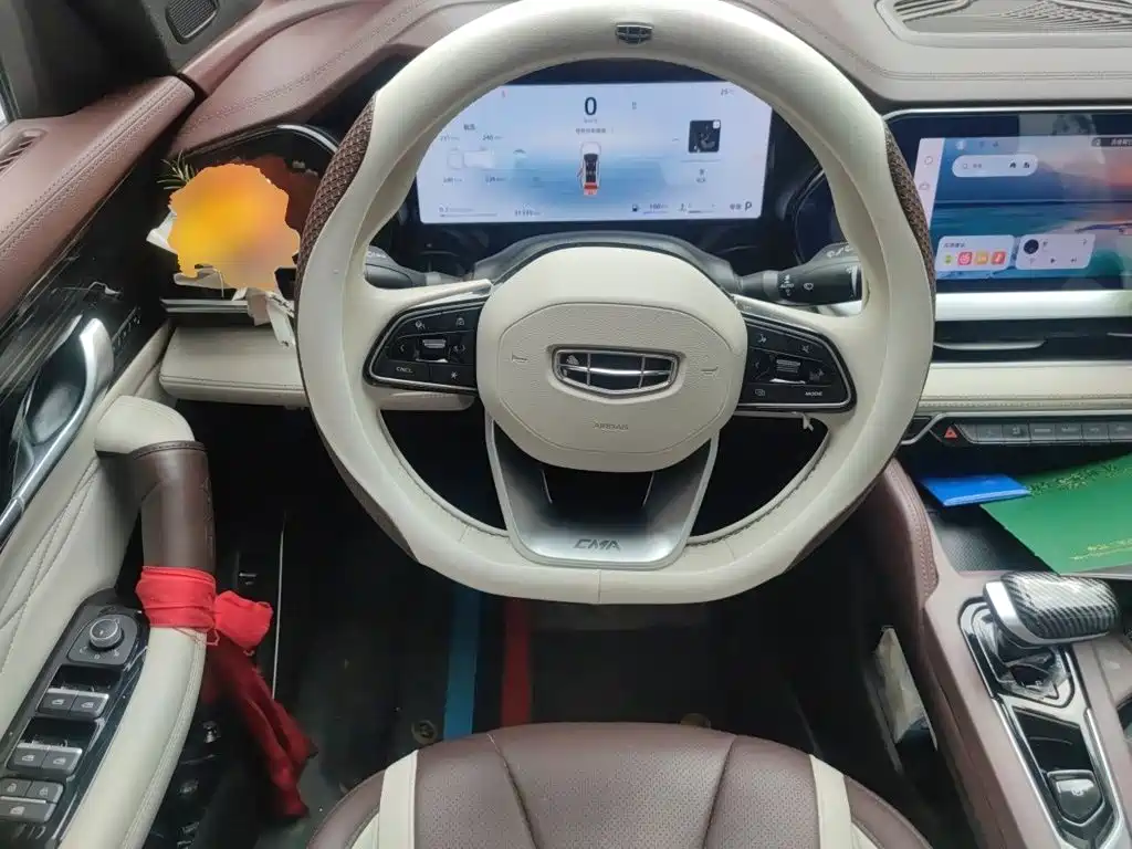Geely Xingyue L — миниатюра 11