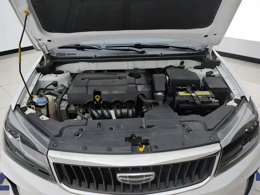 Geely Emgrand — миниатюра 10