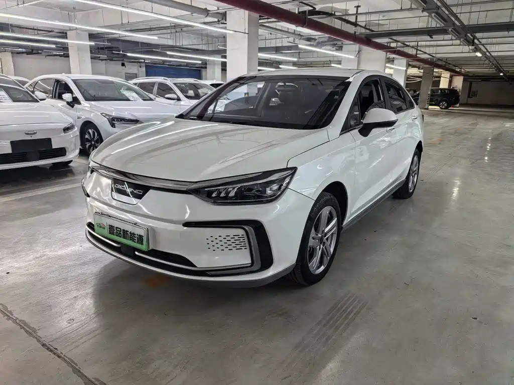 BAIC EU5 2022