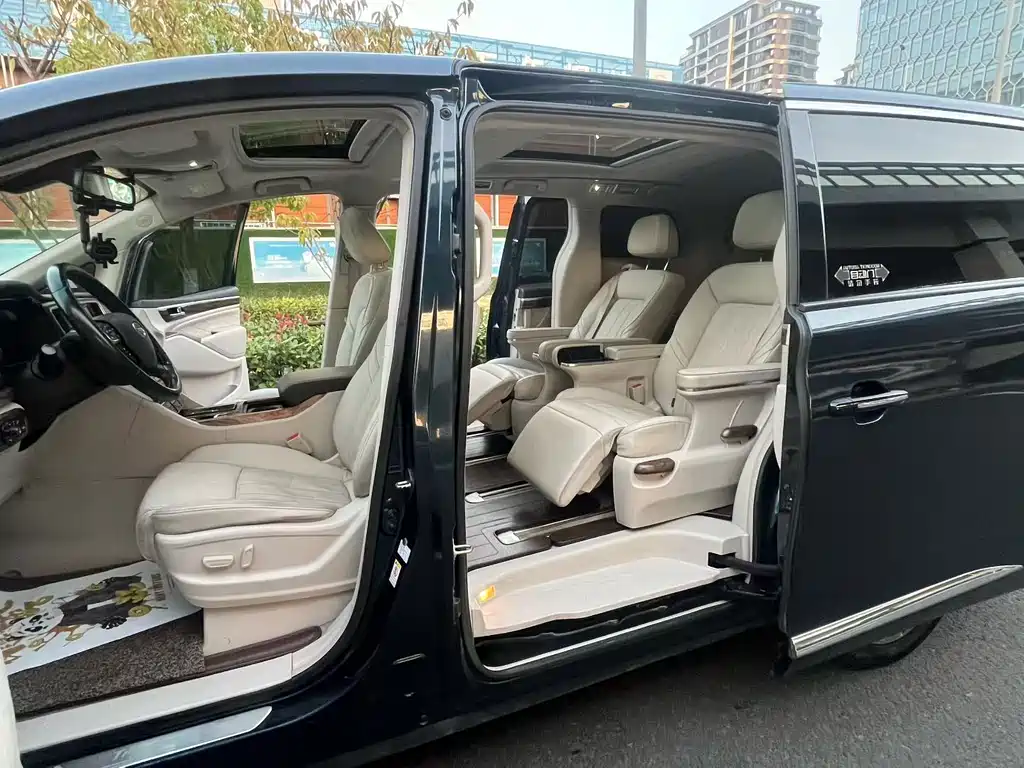 GAC Motor Trumpchi M8 — миниатюра 4