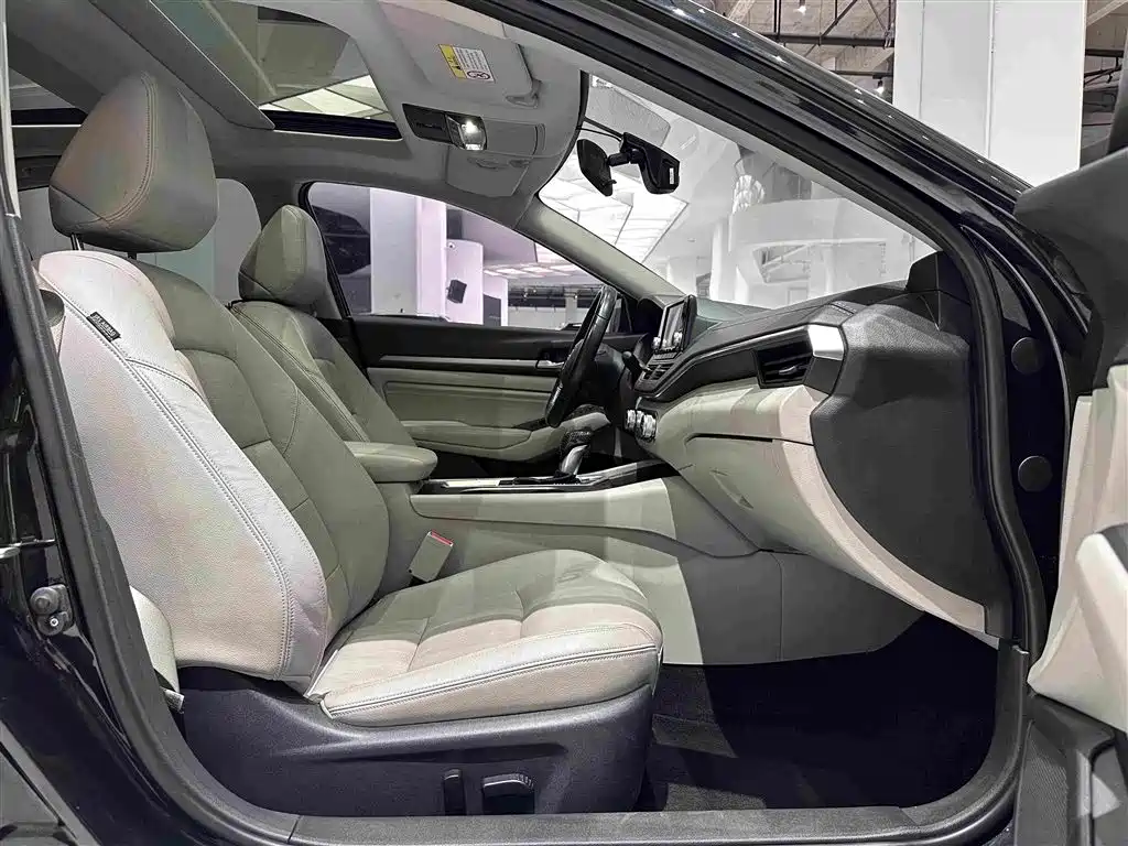 Nissan Teana — миниатюра 19