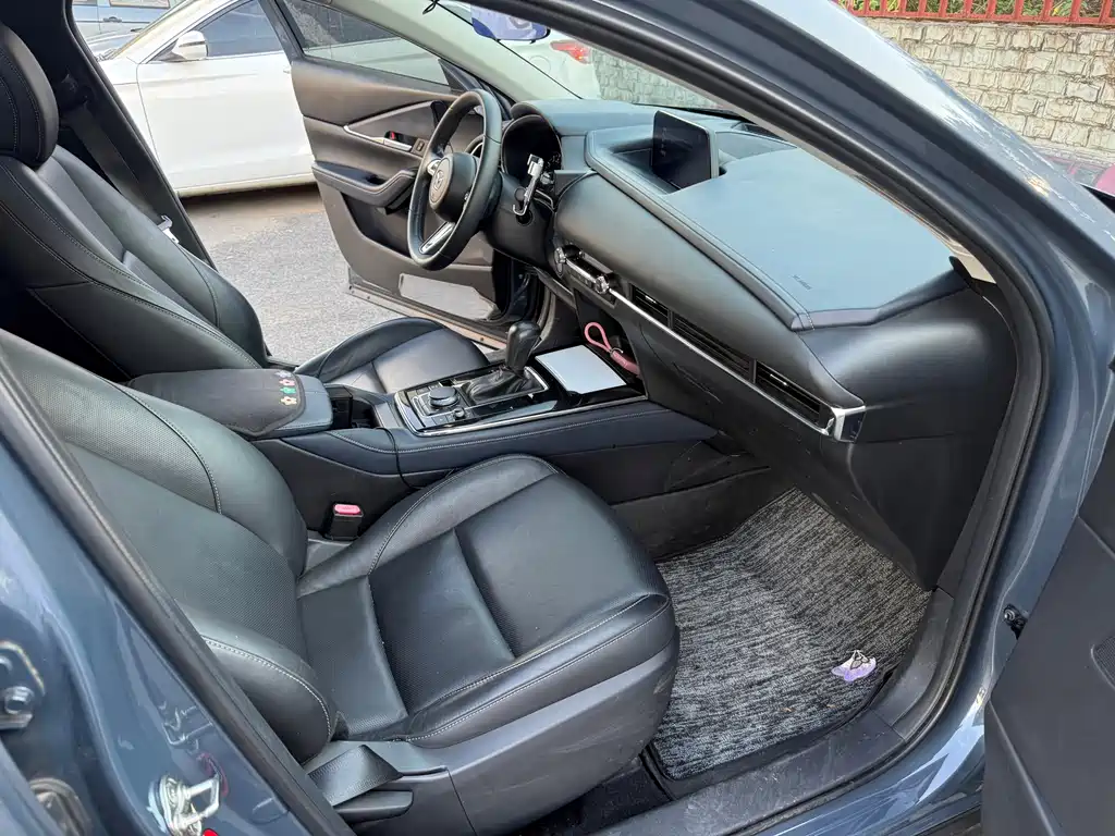 Mazda CX-30 — миниатюра 18