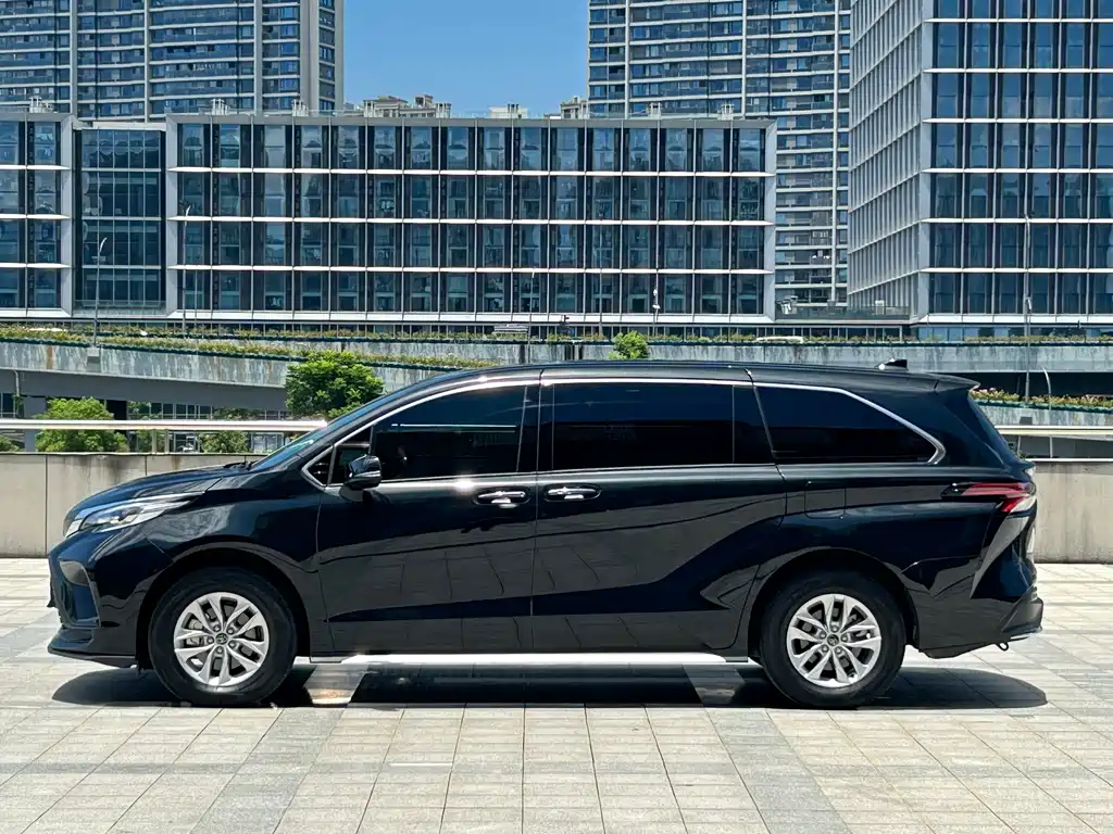 Toyota Granvia 2026 2.5L Comfort