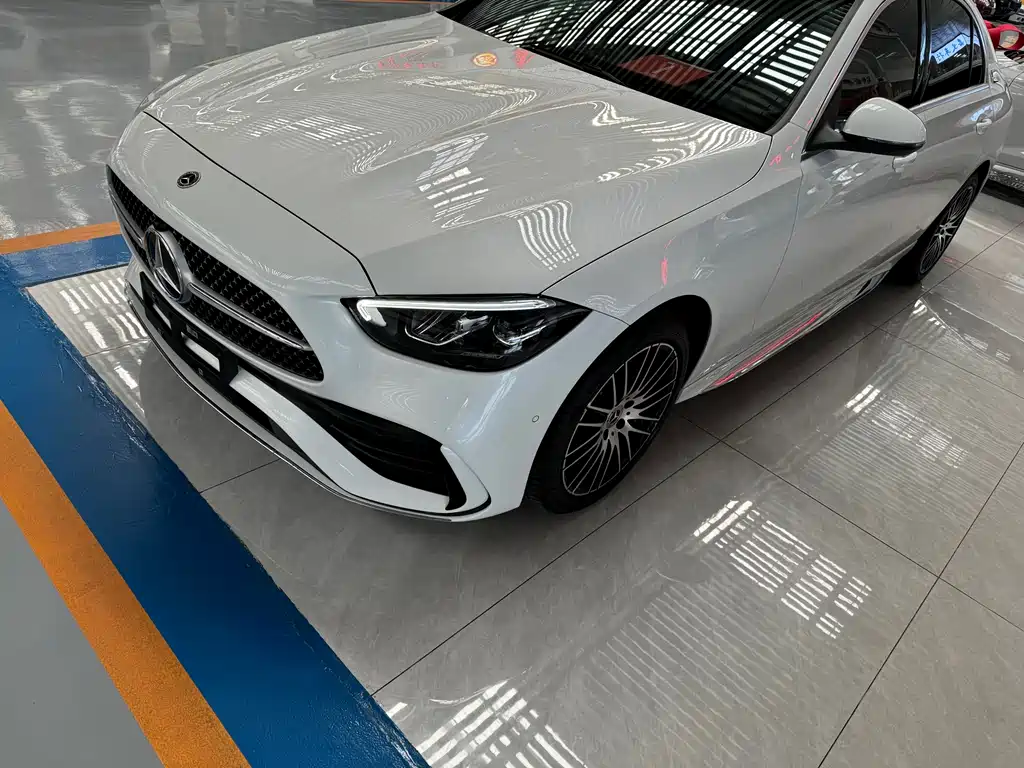 Mercedes-Benz C-Class 2023