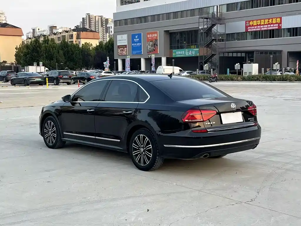 Volkswagen Passat — миниатюра 5