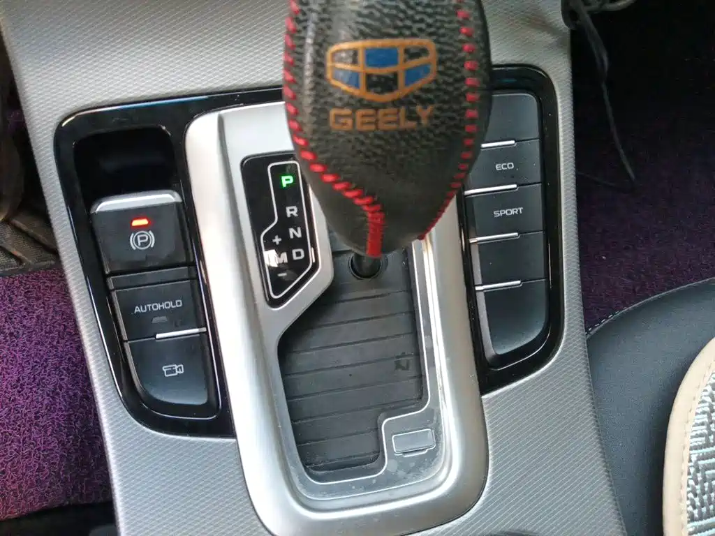 Geely Emgrand GS — миниатюра 10