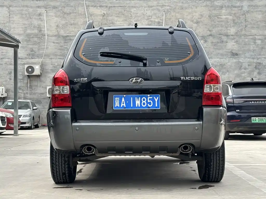 Hyundai Tucson 2009 2.0L AT