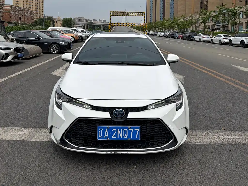 Toyota Corolla Levin 2022 1.8H E-CVT Luxury