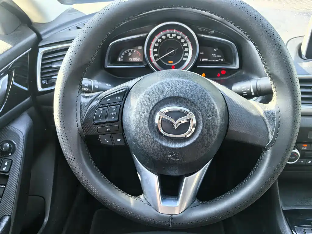Mazda 3 Axela — миниатюра 19