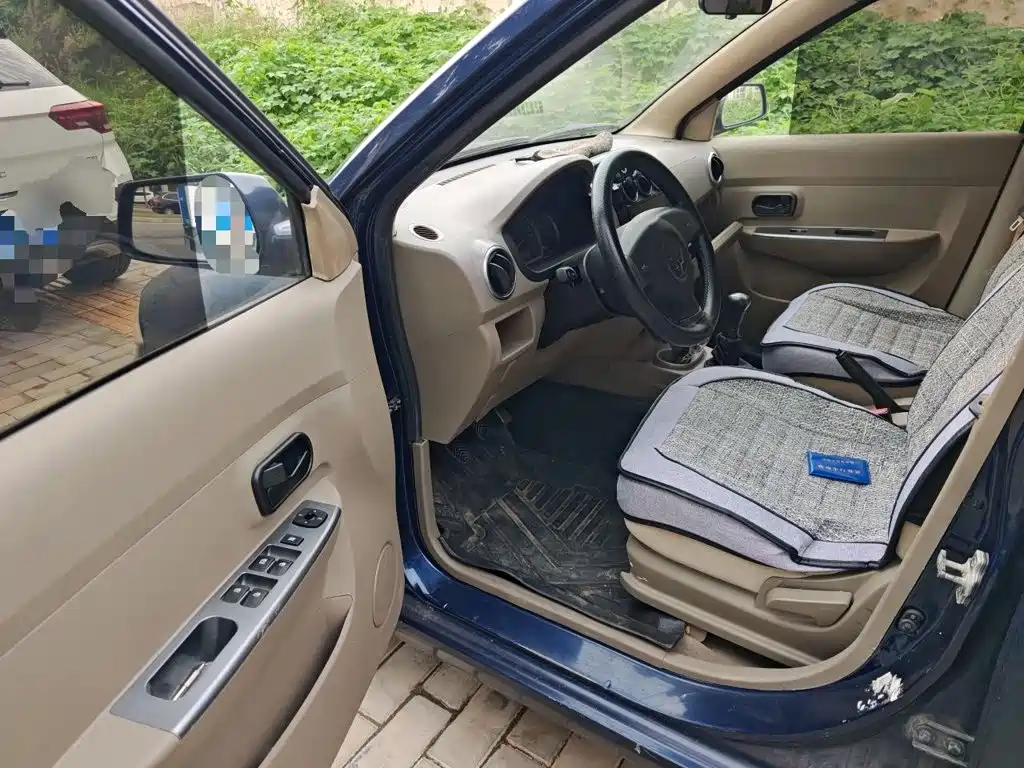 Wuling Hongguang — миниатюра 17