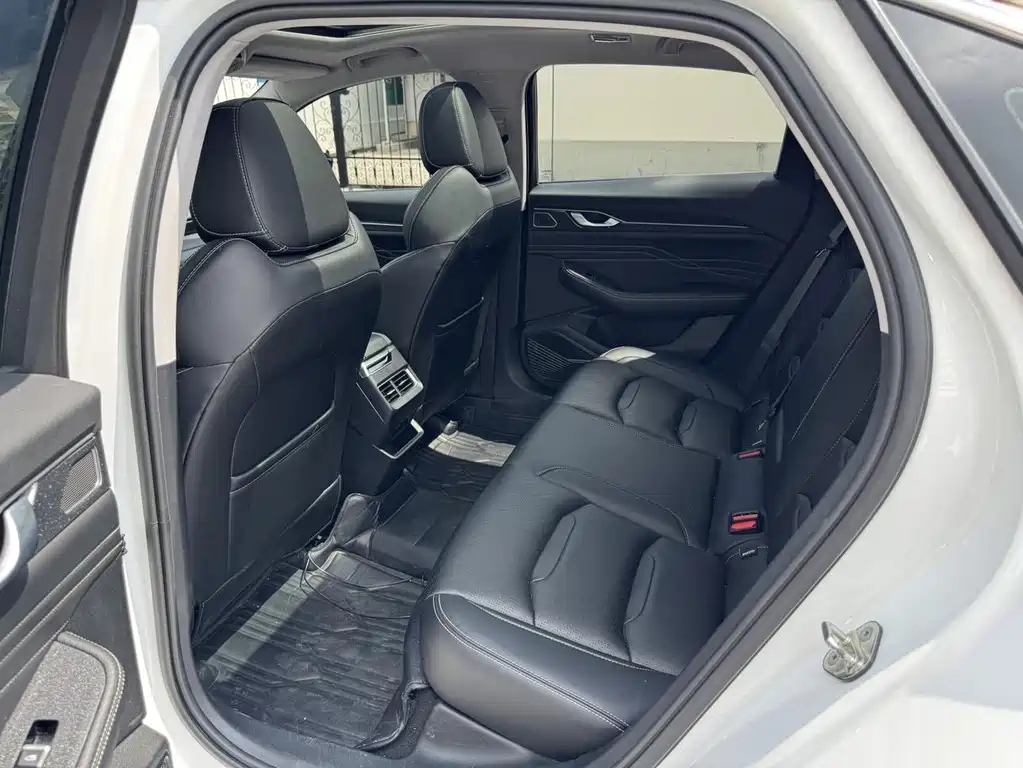 Geely Xingrui — миниатюра 9