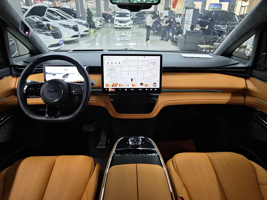 GEELY GALAXY WING TRUE L380