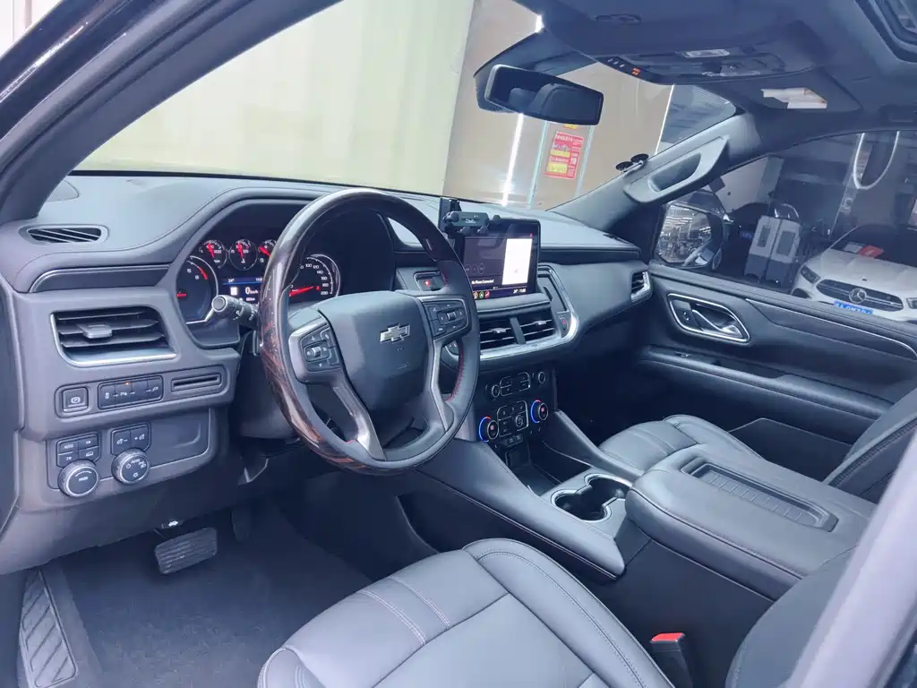 Chevrolet Suburban 2022 5.3L