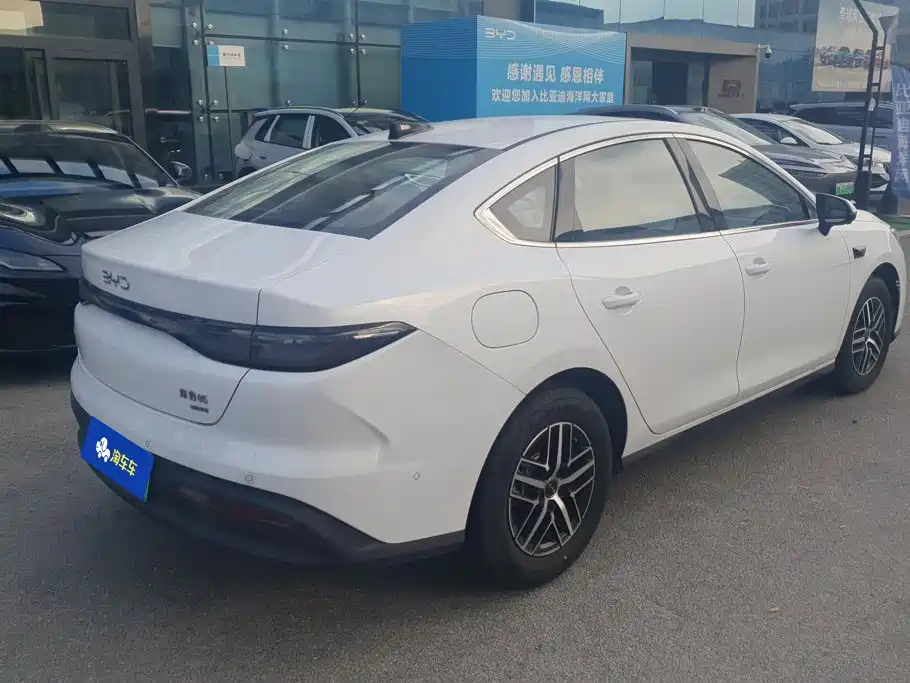 BYD Seal 05 DM-i — миниатюра 3