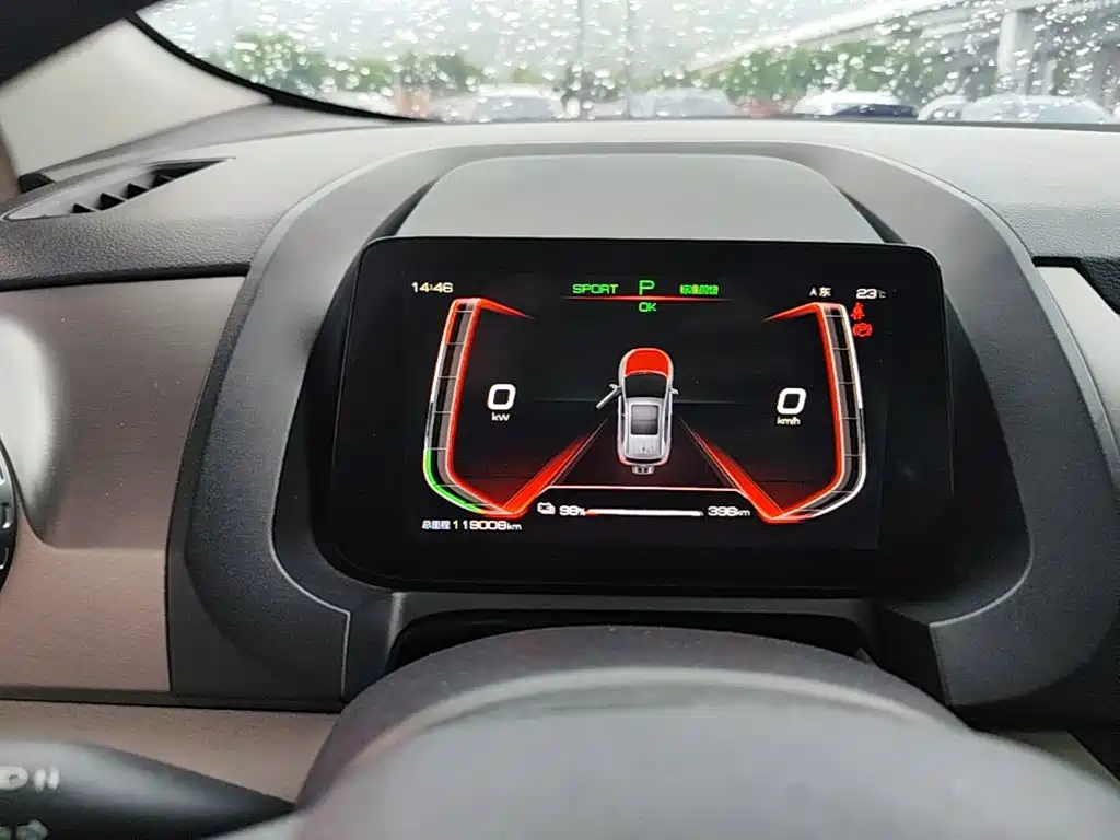 BYD Yuan Pro — миниатюра 12