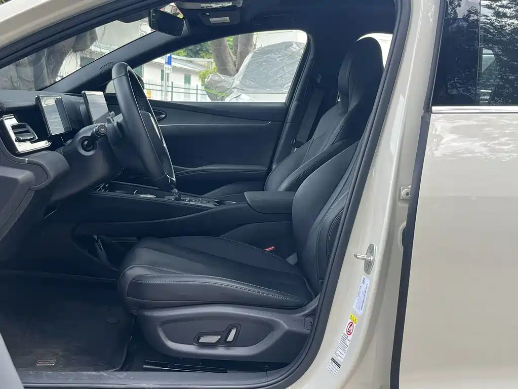 BYD Seal 06 — миниатюра 4