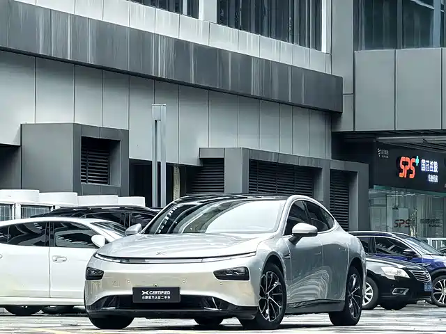 2021 Xpeng P7