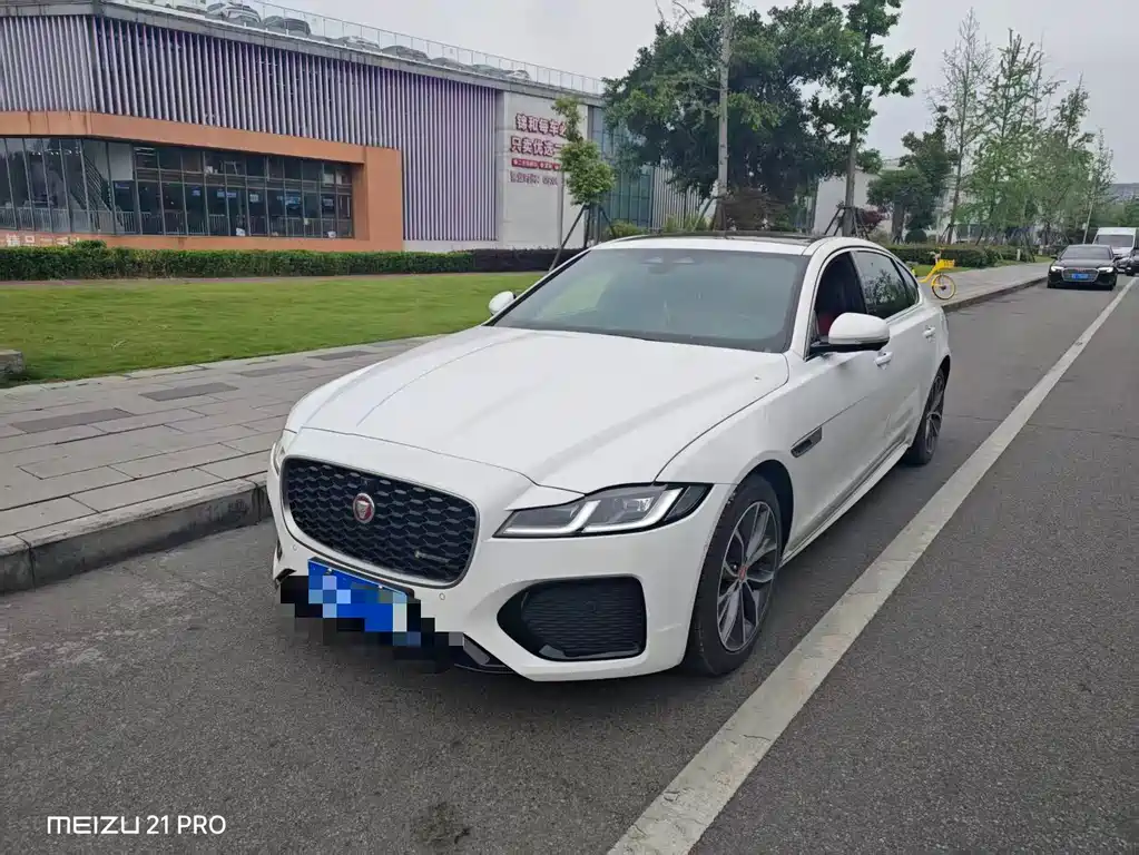 Jaguar XEL 2023