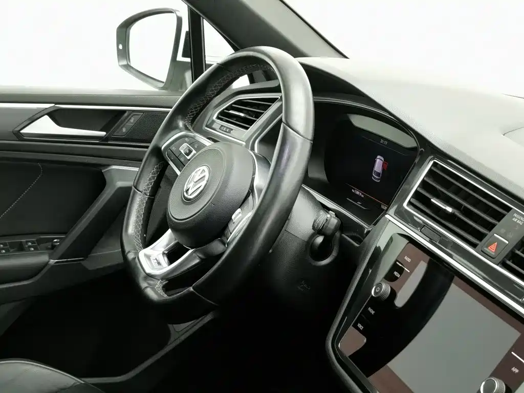 Volkswagen Tiguan — миниатюра 22