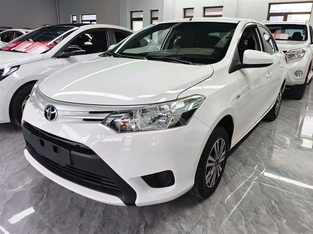 Toyota Vios 2015