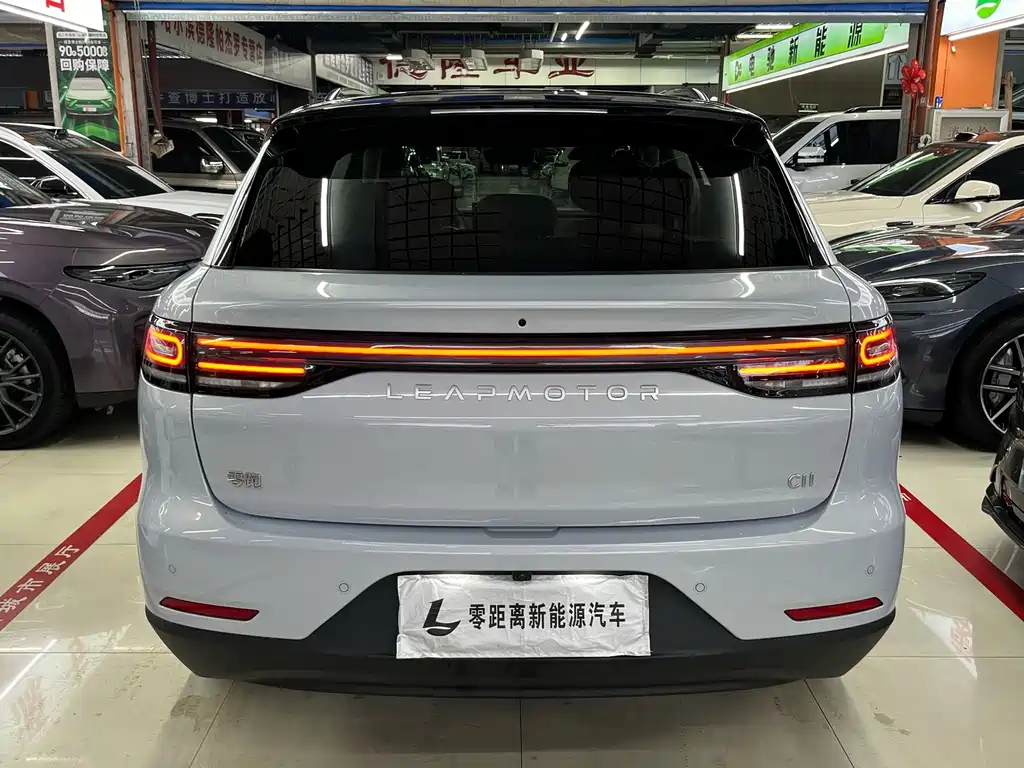 Leapmotor Leapmotor C11 — миниатюра 5