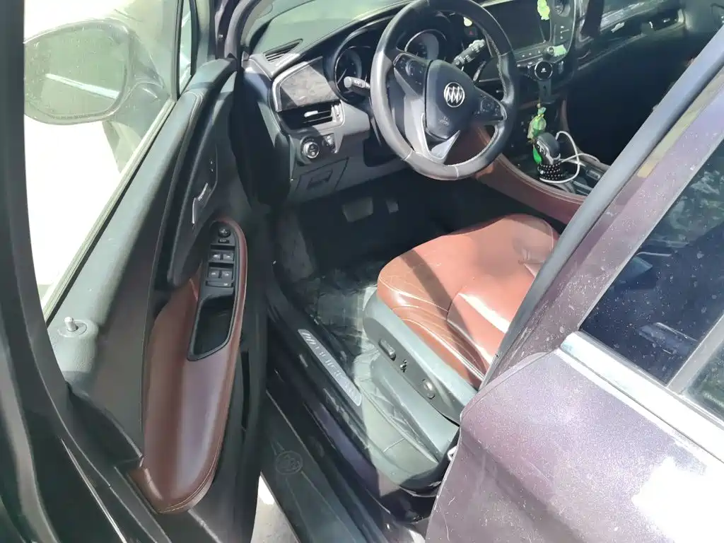 Buick Envision Plus — миниатюра 13