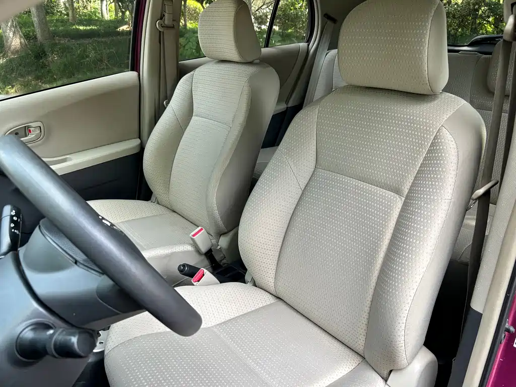 Toyota Yaris — миниатюра 11