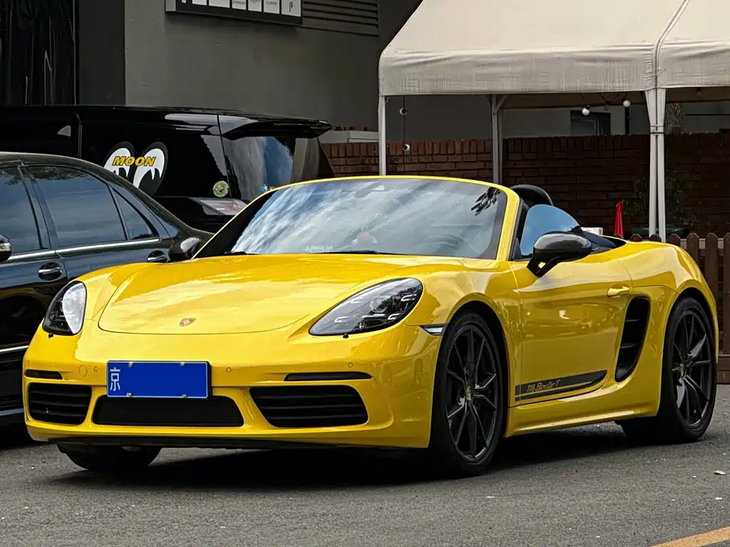 Porsche Boxster 2022
