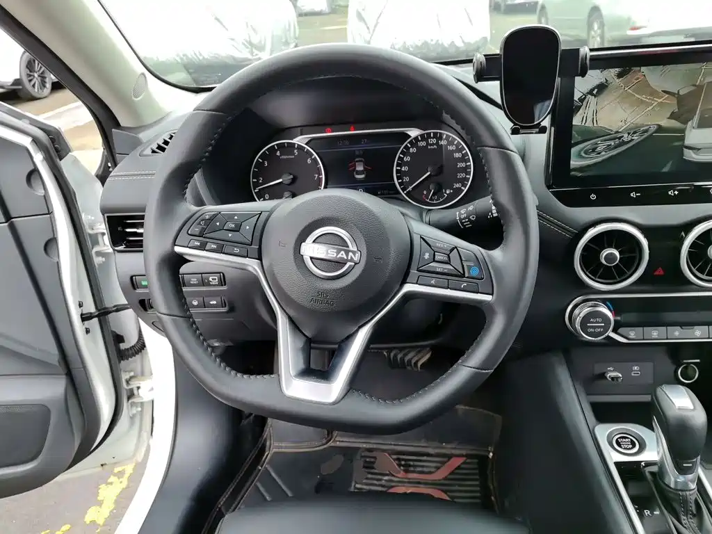 Nissan Sylphy — миниатюра 11