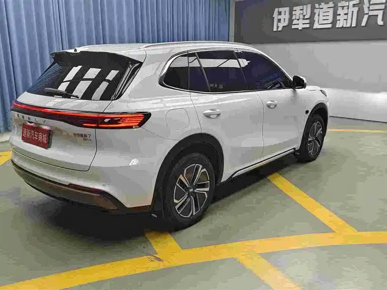 Geely Galaxy Galaxy 7 7 2026 135km