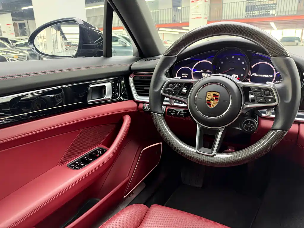 Porsche Panamera — миниатюра 6
