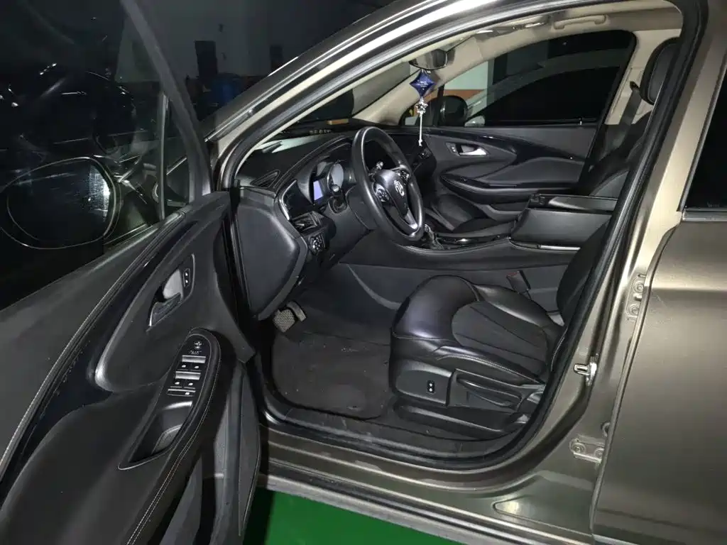 Buick Envision Plus — миниатюра 17