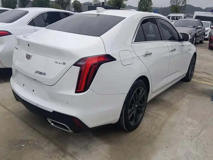 Cadillac CT4 — миниатюра 3