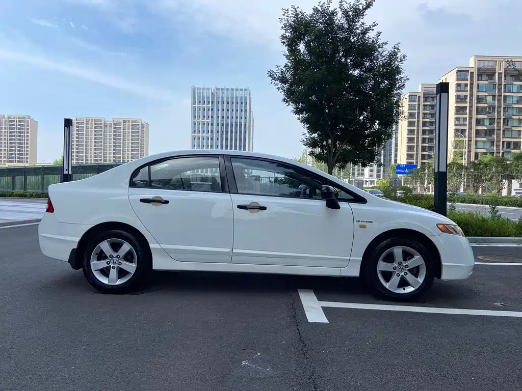 Honda Civic 2009 1.8L AT