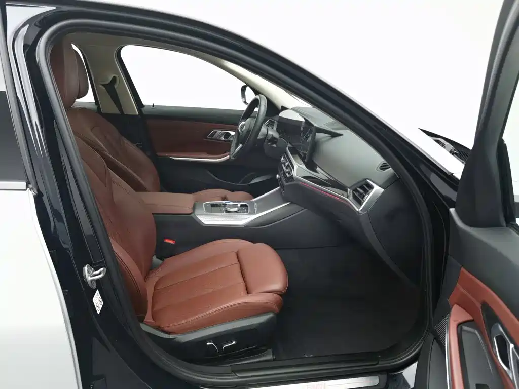 BMW i3 — миниатюра 23