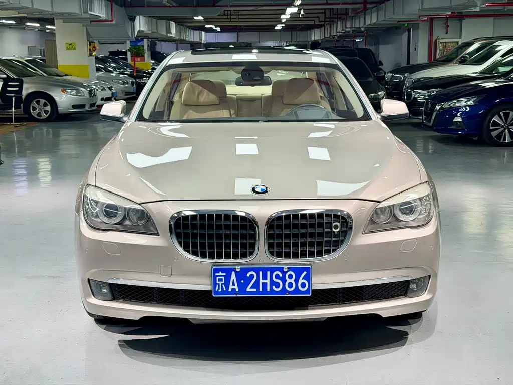 BMW 7 Series 7 2010 4.4T