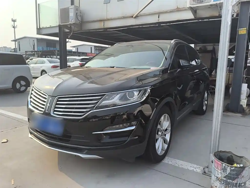 Lincoln MKC 2016
