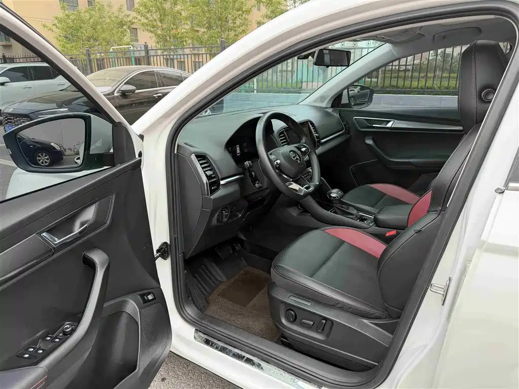 Skoda Karoq - фото 5