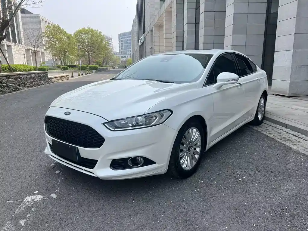 Ford Mondeo 2014