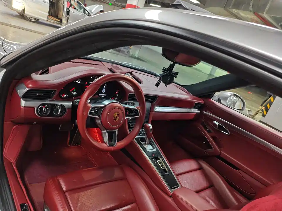 Porsche 911 — миниатюра 3