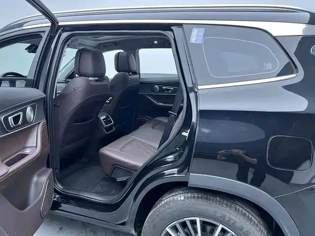 Chery Tiggo 8 PRO — миниатюра 8