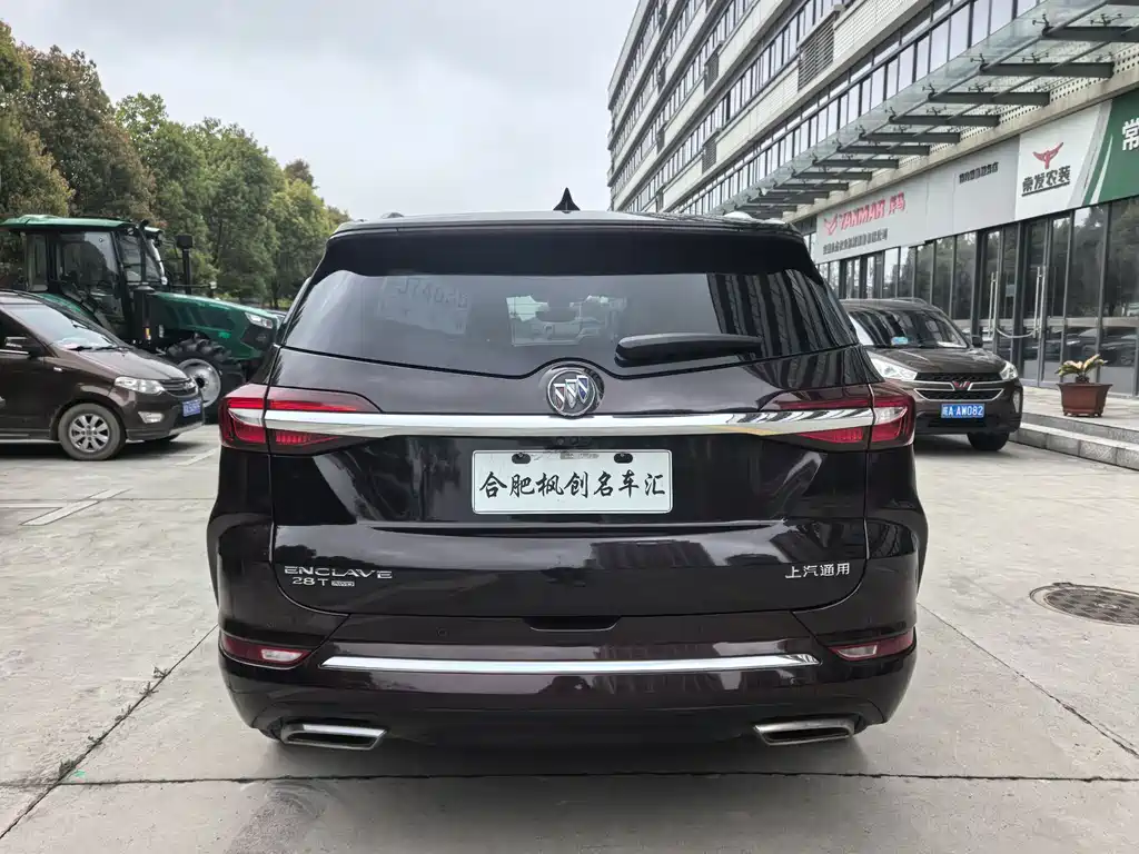 Buick Enclave — фотографии объявления, Фото 10