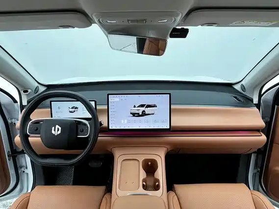Leapmotor Leapmotor C16 — миниатюра 4