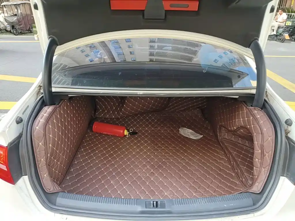 Audi A4L — миниатюра 15
