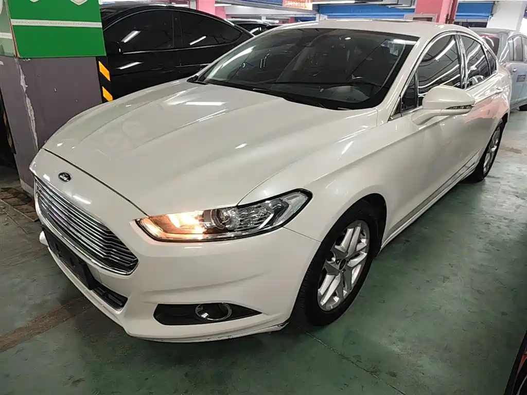 Ford Mondeo 2015